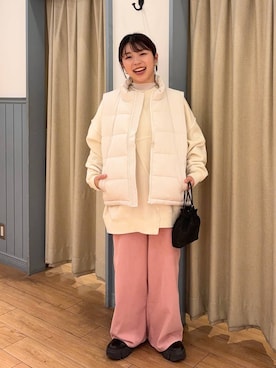 「低身長」｜「アイテム（ダウンベスト）」を使った、nanamoueさん（レディース・154cm）の秋コーディネート
