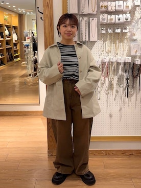 「アイテム（カバーオール）」を使った、nanamoueさん（レディース・154cm）の秋コーディネート