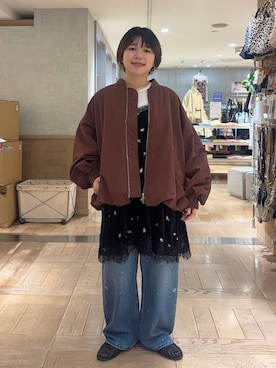 「LOWRYS FARM（ローリーズファーム）のバルーンＭＡ－１ 1049027（MA-1、ブラウン系）」を使った、nanamoueさん（レディース）の秋コーディネート