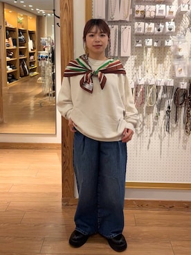 「LOWRYS FARM（ローリーズファーム）のソフトウラケプルオーバー  579079（スウェット）」を使った、nanamoueさん（レディース・154cm）の秋コーディネート