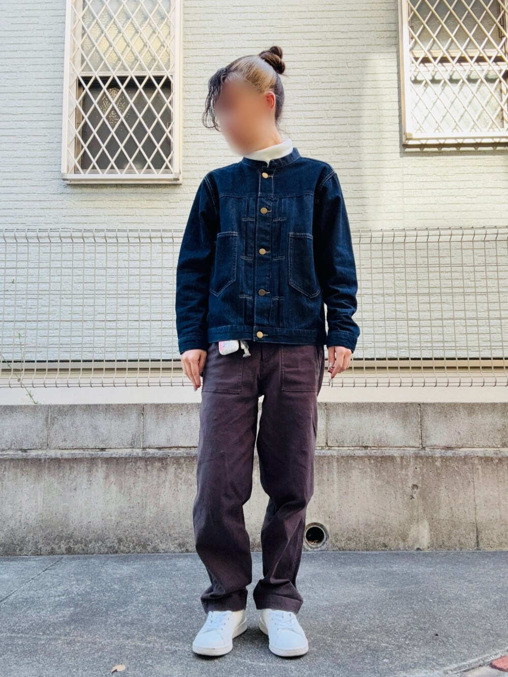 「studio CLIPのアイテム（チノパンツ、ブラウン系）」を使った、Natsukiさん（骨格ナチュラル・レディース・155cm）の秋コーディネートの1枚目の写真
