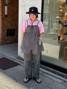 「アイテム（ハット）」を使った、しわしわさん（レディース・163cm）の夏コーディネート