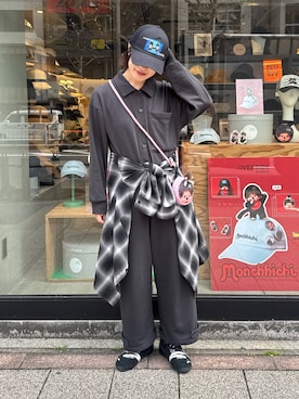 「アイテム（ポーチ）」を使った、しわしわさん（レディース・163cm）の春コーディネート