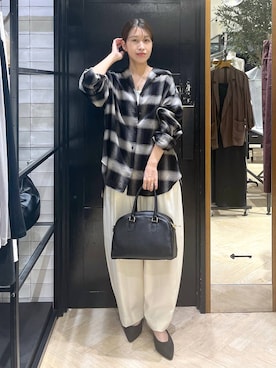 「アイテム（スラックス）」を使った、hinakoさん（レディース・157cm・20代）の夏コーディネート