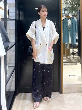 「アイテム（テーラードジャケット）」を使った、hinakoさん（レディース・157cm・20代）の夏コーディネート