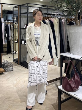 「A part by（アパートバイ）の【多機能・Sサイズ展開】リネンライクシングルジャケット（ノーカラージャケット、ベージュ系）」を使った、hinakoさん（レディース・157cm）の春コーディネート