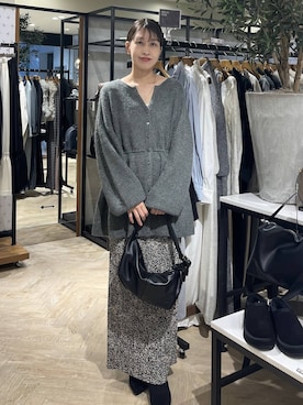 「アイテム（シュシュ）」を使った、hinakoさん（レディース・157cm・20代）の秋コーディネート