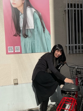 「PRADA（プラダ）のアイテム（スカート）」を使った、ますみるくさん（レディース・165cm）の秋コーディネート