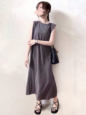 「petitcro（プティクロ）のpetitcro  ワイドバングル PCKB1901001（バングル/リストバンド）」を使った、みみみさん（レディース・163cm）の夏コーディネート