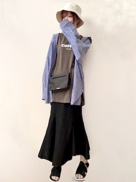 「petitcro（プティクロ）のpetitcro  ワイドバングル PCKB1901001（バングル/リストバンド）」を使った、みみみさん（レディース・163cm）の夏コーディネート