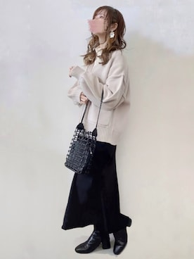 「ハイネックトップス」｜「アイテム（アクセサリー）」を使った、みみみさん（レディース・163cm）の冬コーディネート