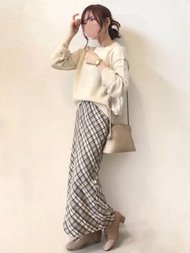 「アイテム（アナログ腕時計、ピンク系）」を使った、みみみさん（レディース・163cm）の冬コーディネート