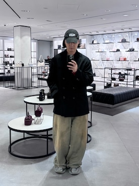 「YOKE（ヨーク）のアイテム」を使った、大庭葉藏さん（メンズ・178cm）の冬コーディネート