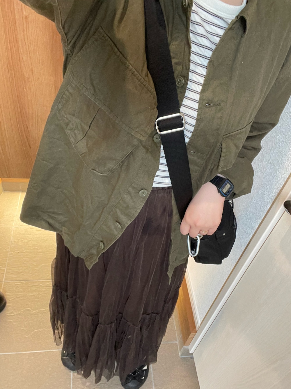「LEPSIMのチュール2WAYレイヤースカート（スカート、ブラウン系）」を使った、___chairoさん（レディース・155cm）の春コーディネートの1枚目の写真