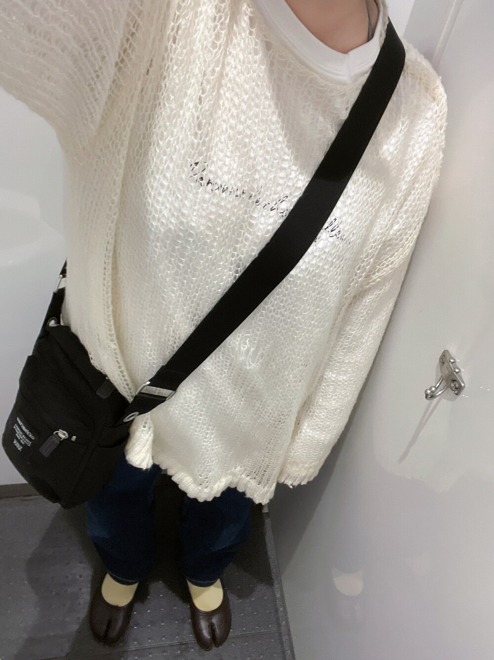 「CIAOPANIC TYPYのモヘアライクシアールーズサイドスリットニット【WEB限定カラーあり】（ニット/セーター、ホワイト系）」を使った、___chairoさん（レディース・155cm）の春コーディネートの1枚目の写真