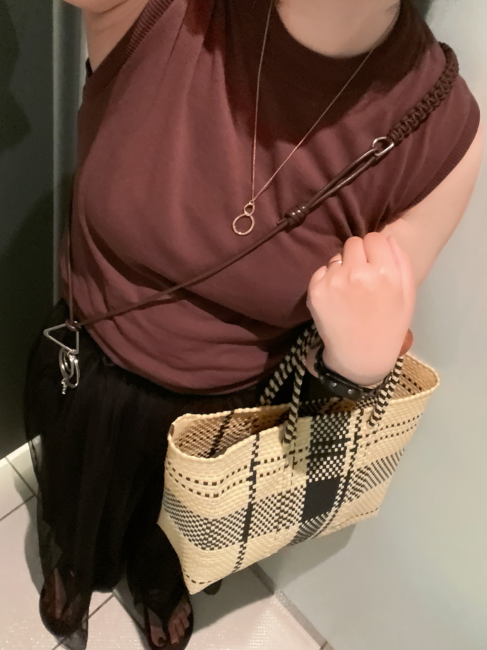 「Letraのメルカドバッグ　（かごバッグ、その他）」を使った、___chairoさん（レディース・155cm）の夏コーディネートの1枚目の写真