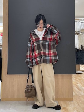 「GLOBAL WORK（グローバルワーク）のアイテム（シャツ/ブラウス）」を使った、るんるんさん（レディース・168cm）の秋コーディネート