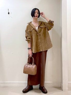 「アイテム（キャミソール）」を使った、るんるんさん（レディース・168cm・30代）の秋コーディネート