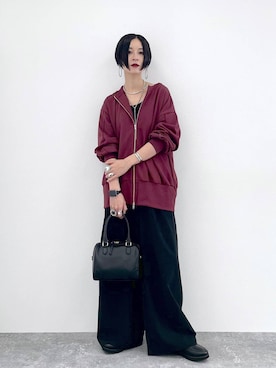 「アイテム（タンクトップ）」を使った、るんるんさん（レディース・168cm・30代）の秋コーディネート