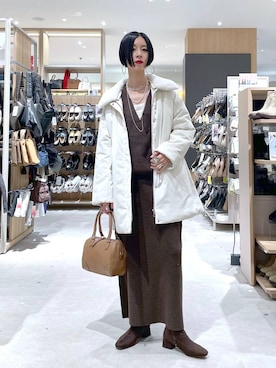 「アイテム（ダウンジャケット/コート）」を使った、るんるんさん（レディース・168cm・30代）の秋コーディネート