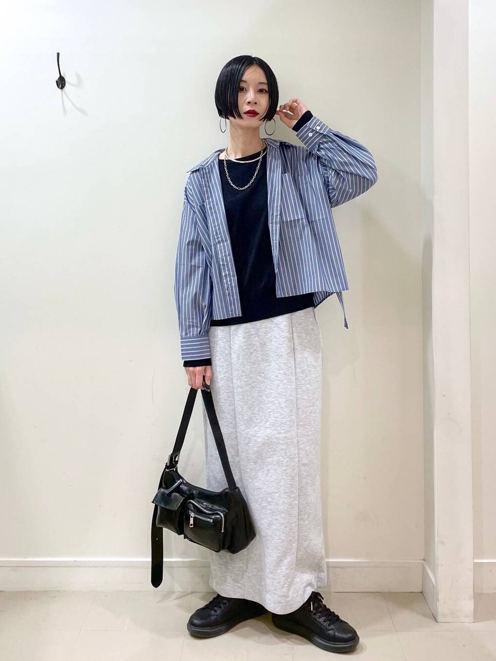 ライトクッションIラインスカート/147681を使った人気ファッション