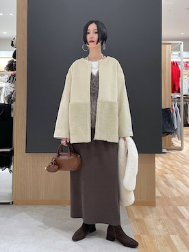 「アイテム（ノーカラージャケット）」を使った、るんるんさん（レディース・168cm）の冬コーディネート