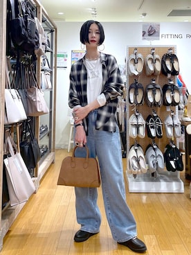 「GLOBAL WORK（グローバルワーク）のGOODデニムバギーパンツ/498388（デニムパンツ）」を使った、るんるんさん（レディース・168cm）の秋コーディネート