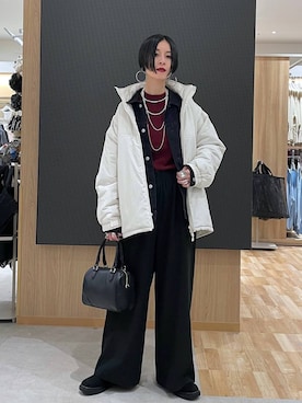 「アイテム（ブルゾン、ベージュ系）」を使った、るんるんさん（レディース・168cm）の冬コーディネート