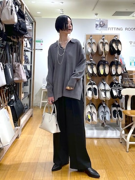 「アイテム（パンプス）」を使った、るんるんさん（レディース・168cm・30代）の秋コーディネート