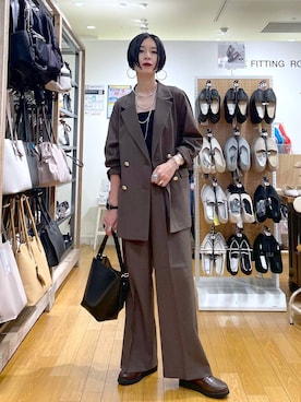 「GLOBAL WORK（グローバルワーク）のアイテム（テーラードジャケット）」を使った、るんるんさん（レディース・168cm）の秋コーディネート