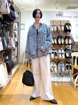 「アイテム（キャミソール）」を使った、るんるんさん（レディース・168cm）の秋コーディネート