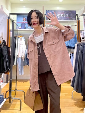「アイテム（オールインワン・サロペット）」を使った、るんるんさん（レディース・168cm）の秋コーディネート