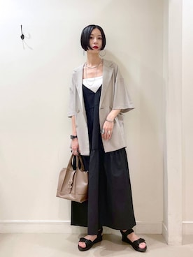 「アイテム（テーラードジャケット）」を使った、るんるんさん（レディース・168cm・30代）の夏コーディネート