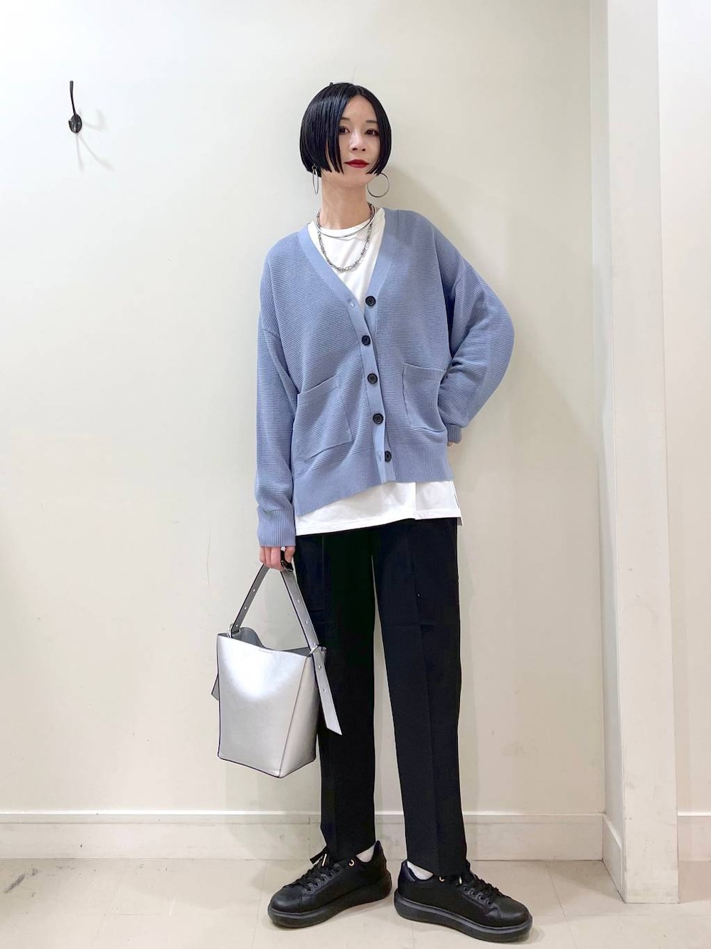 スゴラクストレッチスリムパンツ/147670を使った人気ファッション