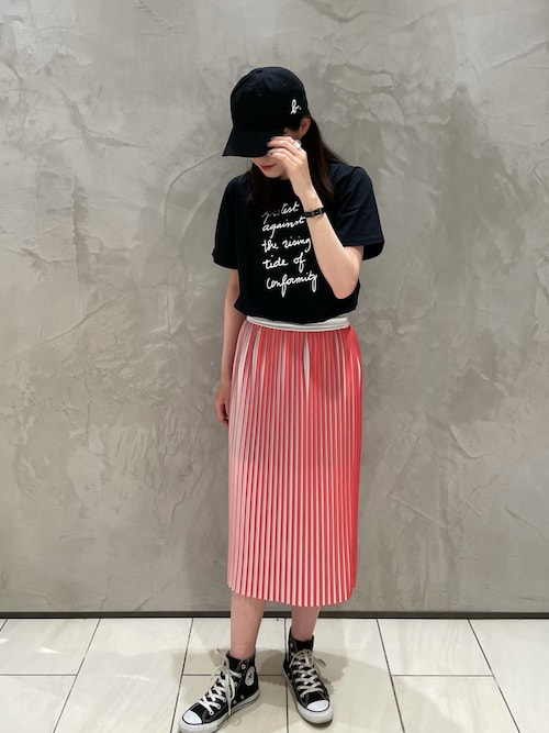 アニエスベー 新宿伊勢丹agnes B 新宿伊勢丹店さんのtシャツ カットソーを使ったコーディネート Zozotown