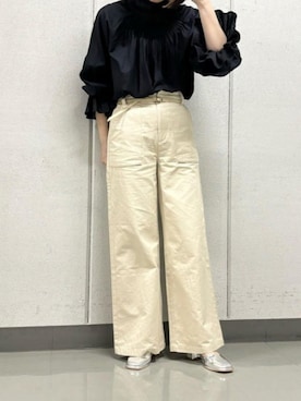 「ワークパンツ」｜「アイテム（パンプス）」を使った、cepo公式さん（レディース・163cm）の春コーディネート