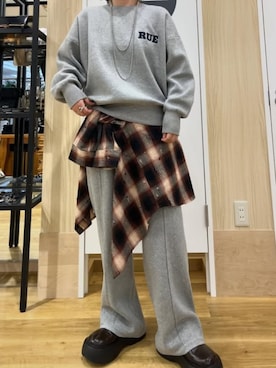 「cepo（セポ）のアイテム」を使った、cepo公式さん（レディース・155cm）の秋コーディネート