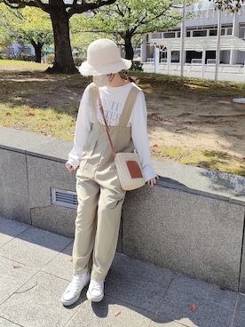 「select MOCA by son（セレクトモカバイソン）のアイテム（オールインワン・サロペット）」を使った、ｐａｎａさん（骨格ストレート・レディース・162cm）の春コーディネート