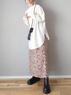 「Simplicite（サンプリシテ）のアイテム（スカート）」を使った、ｐａｎａさん（レディース・162cm）の秋コーディネート