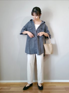 「reca（レカ）の半袖デニムシャツ（シャツ/ブラウス、ブラック系）」を使った、ｐａｎａさん（レディース・162cm）の春コーディネート