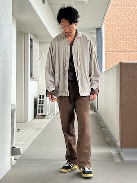 「HOMELESS TAILOR（ホームレステイラー）のアイテム（ジャケット/アウター、グレー系）」を使った、yosukeさん（メンズ・168cm）の春コーディネート