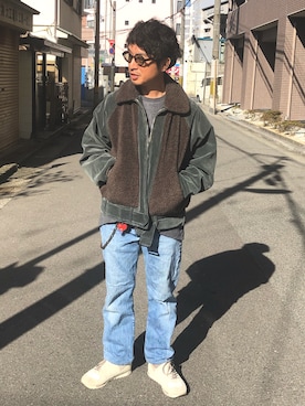 「アイテム（ムートンコート、グリーン系）」を使った、yosukeさん（メンズ・168cm）の秋コーディネート
