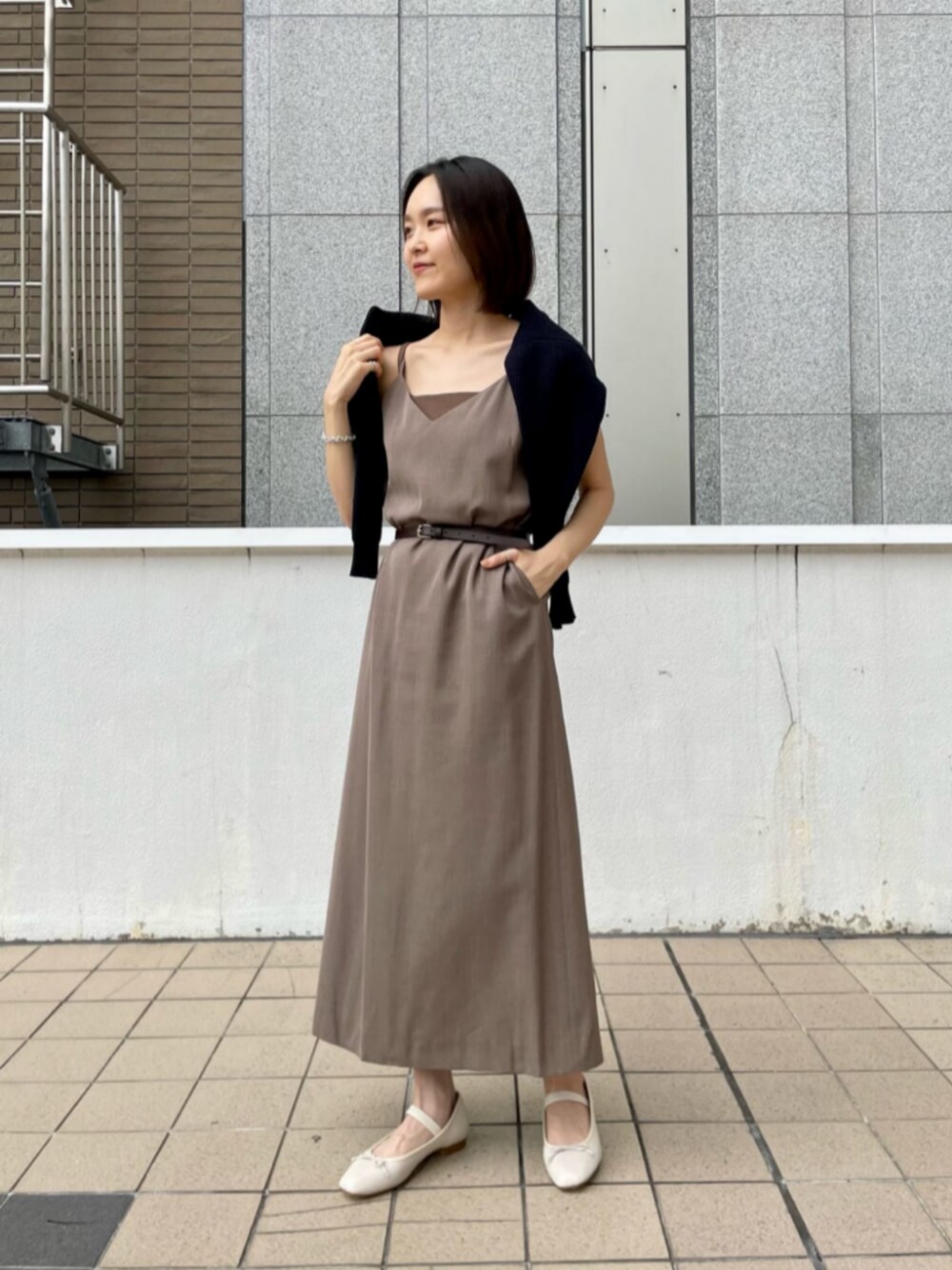 「ベーシック、トラッド」｜「ODETTE E ODILEのベルトバレエ フラット10↓↑（バレエシューズ、ベージュ系）」を使った、伊藤　オデット エ オディール スタッフさん（レディース・164cm）の冬コーディネートの1枚目の写真