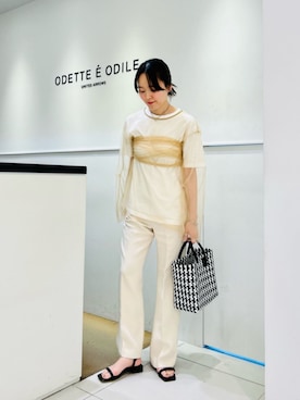 伊藤　オデット エ オディール スタッフさんのコーディネート