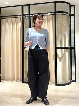 「春カラー」｜「アイテム（チノパンツ）」を使った、hayataさん（レディース・164cm）の春コーディネート