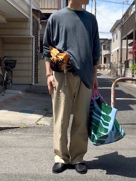 「アイテム（チノパンツ）」を使った、ゆうたさん（メンズ・175cm）の秋コーディネート
