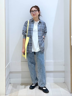 「アイテム（シュシュ）」を使った、アリマさん（レディース・158cm）の秋コーディネート