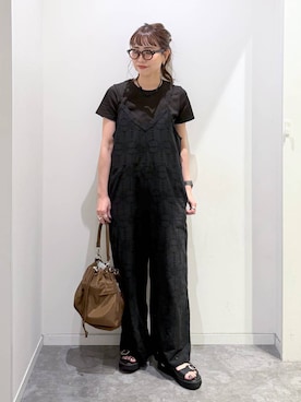 「GLOBAL WORK（グローバルワーク）の撥水軽量2WAYバッグ/137590（ショルダーバッグ、ブラウン系）」を使った、アリマさん（レディース・158cm）の夏コーディネート