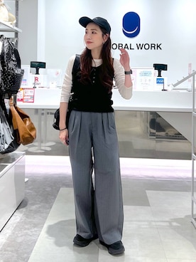 「GLOBAL WORK（グローバルワーク）の撥水軽量2WAYバッグ/137590（ショルダーバッグ、ブラック系）」を使った、アリマさん（レディース・158cm）の春コーディネート