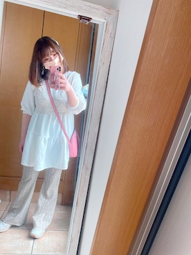 「Maison de FLEUR（メゾンドフルール）のアイテム（スマホケース/カバー）」を使った、まいまい◡̈⃝⑅さん（レディース・150cm）の秋コーディネート